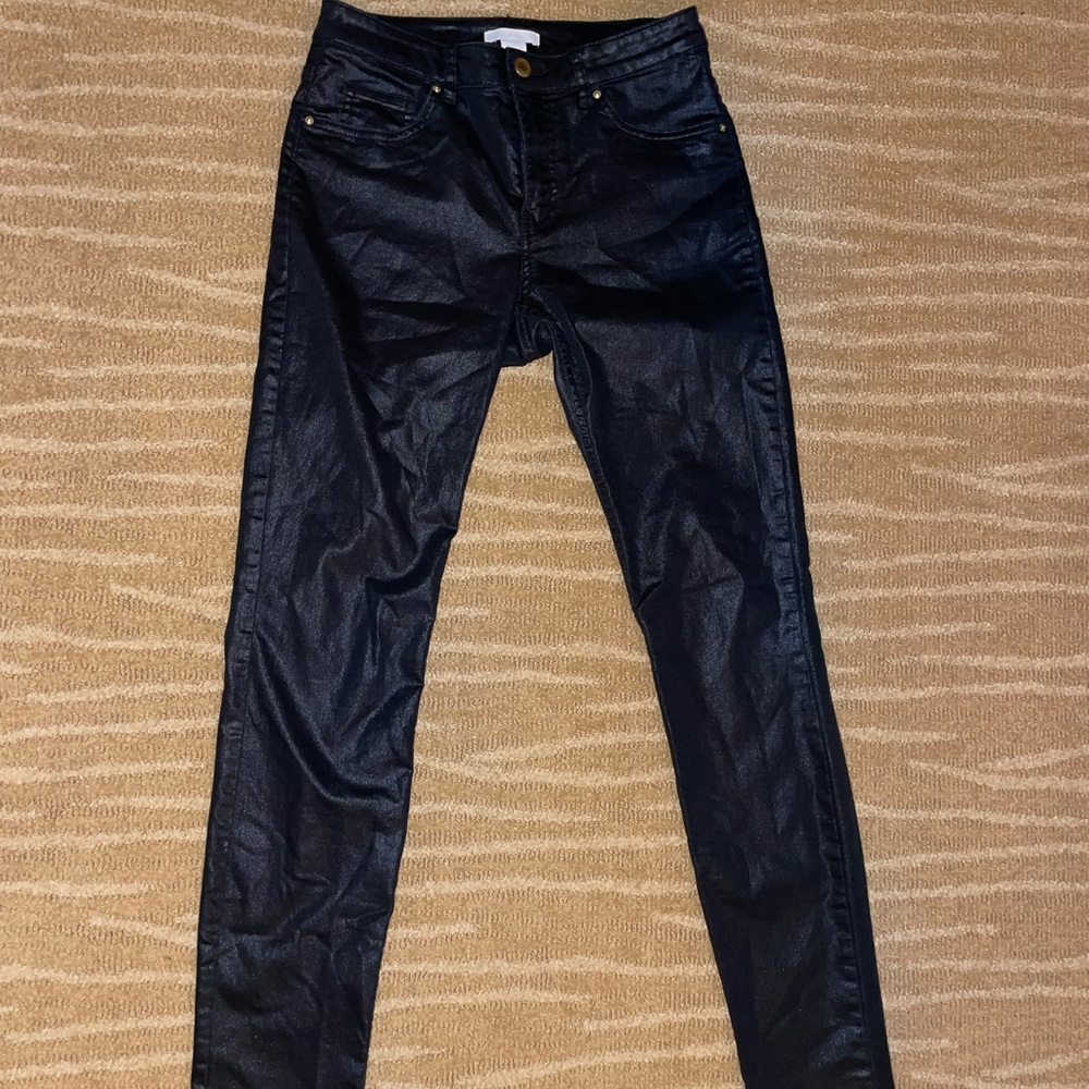 H&M - stretchy leather pants / black / US 6